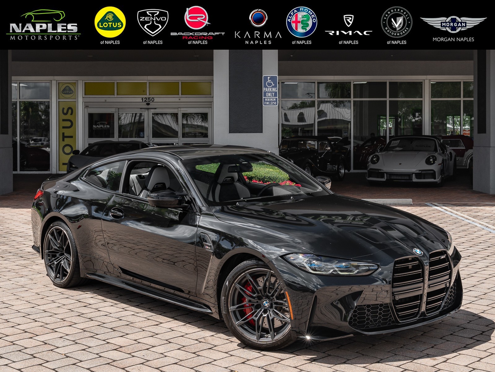 /2022 BMW M4