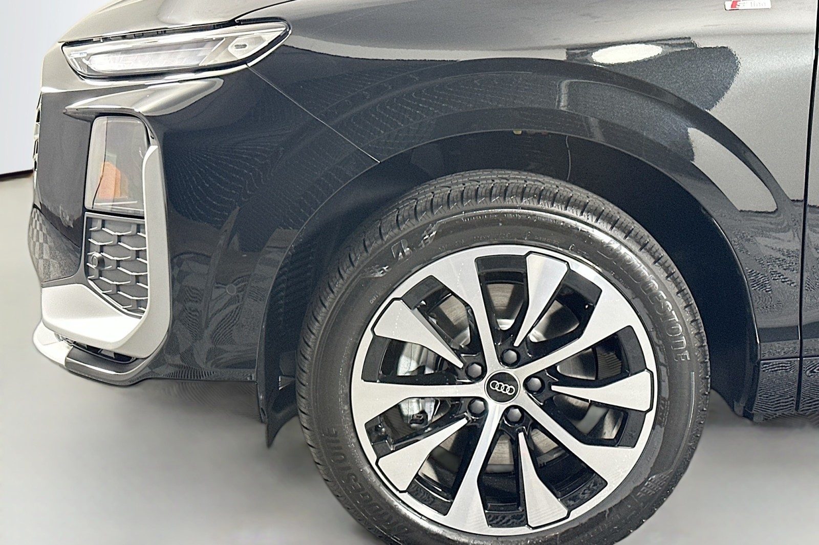 New 2026 Mythos Black Metallic Audi S line image 11