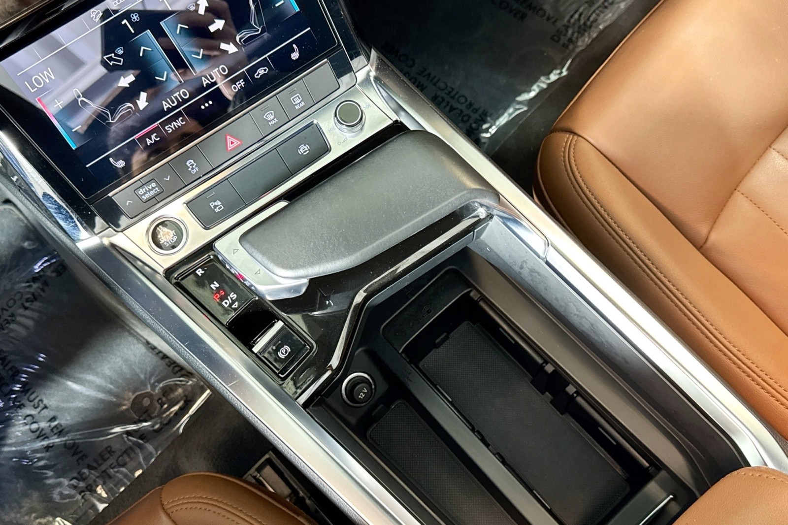 Used 2022 Mythos Black Metallic Audi S line Premium image 15