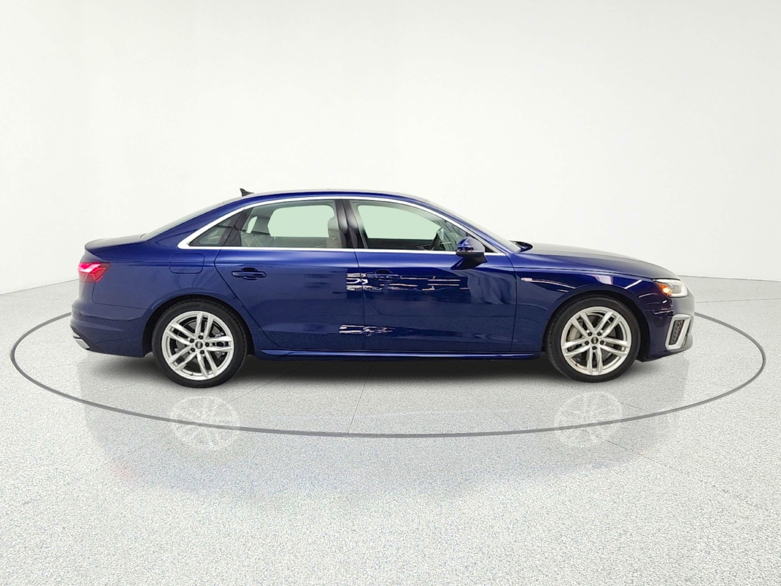 Used 2024 Navarra Blue Metallic Audi S line Premium 45 TFSI quattro image 12