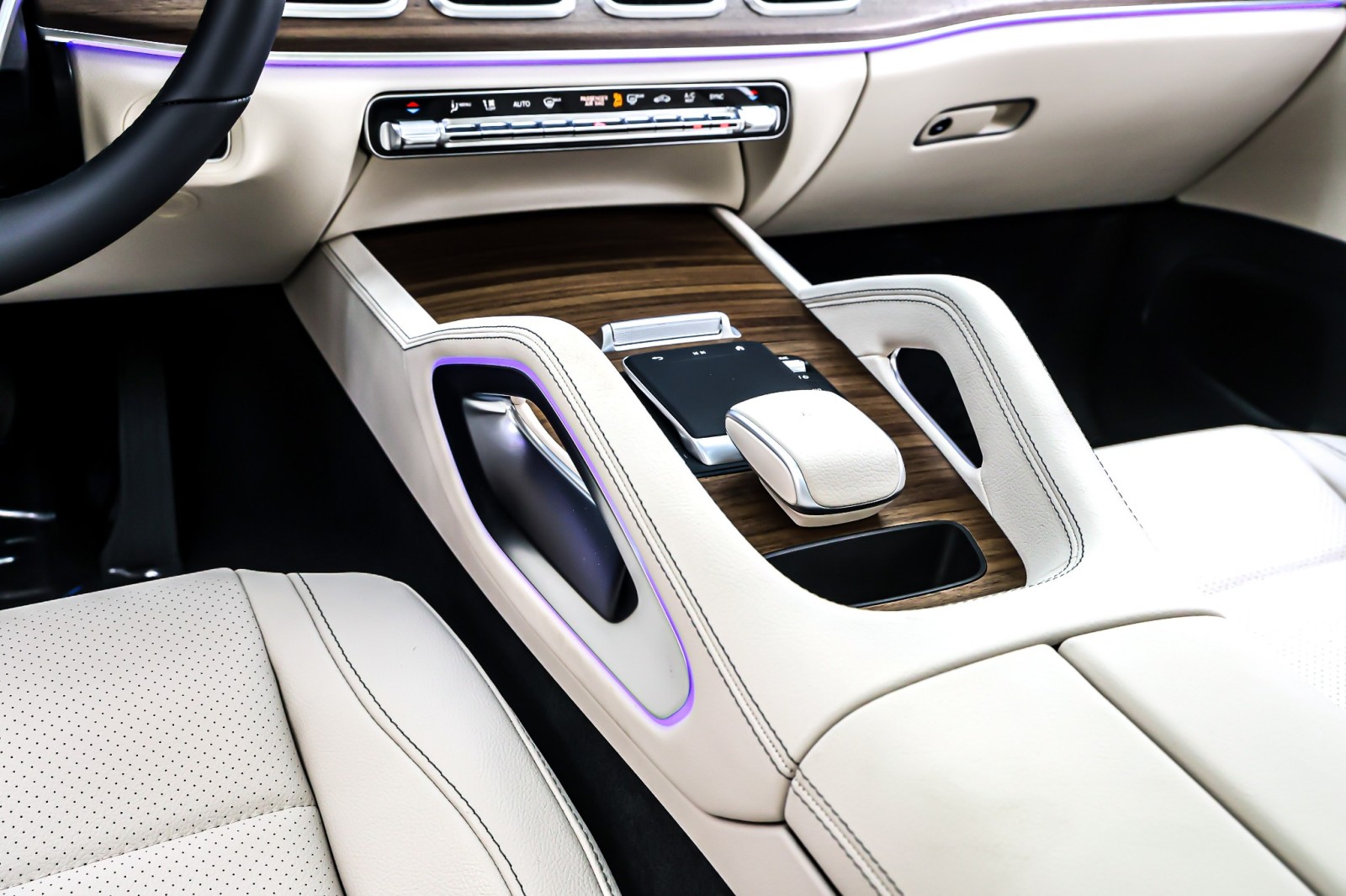 New 2026 Polar White Mercedes-Benz GLE 350 image 6