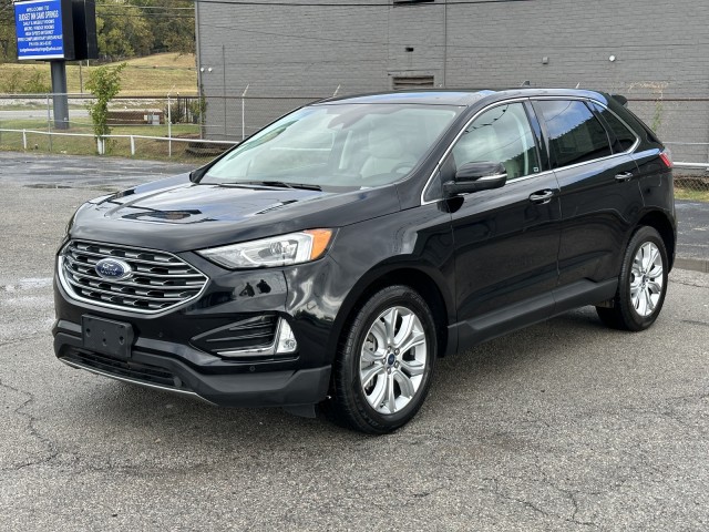 2022 Ford Edge Titanium 7