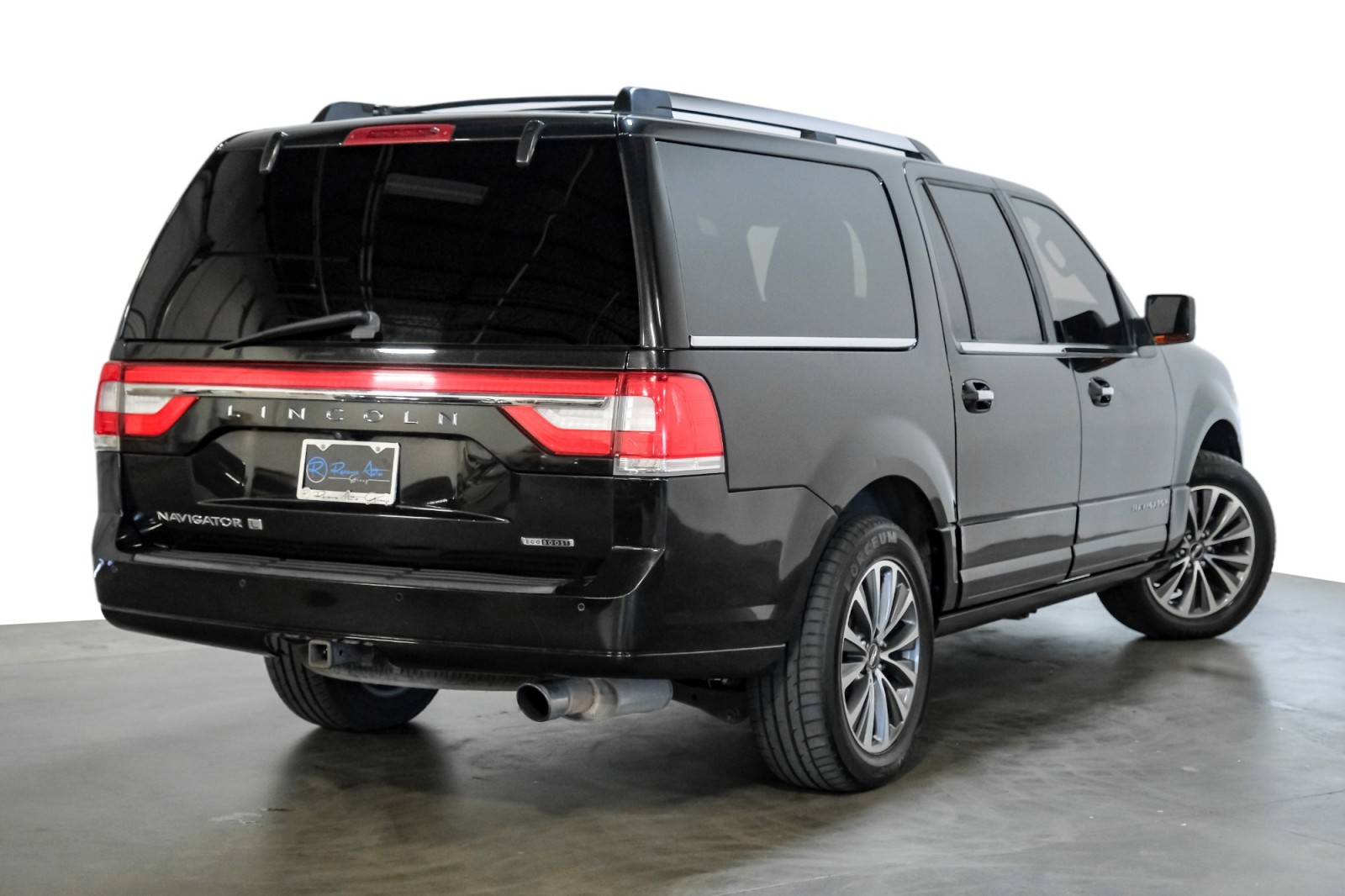 2015 Lincoln Navigator L 4WD 7