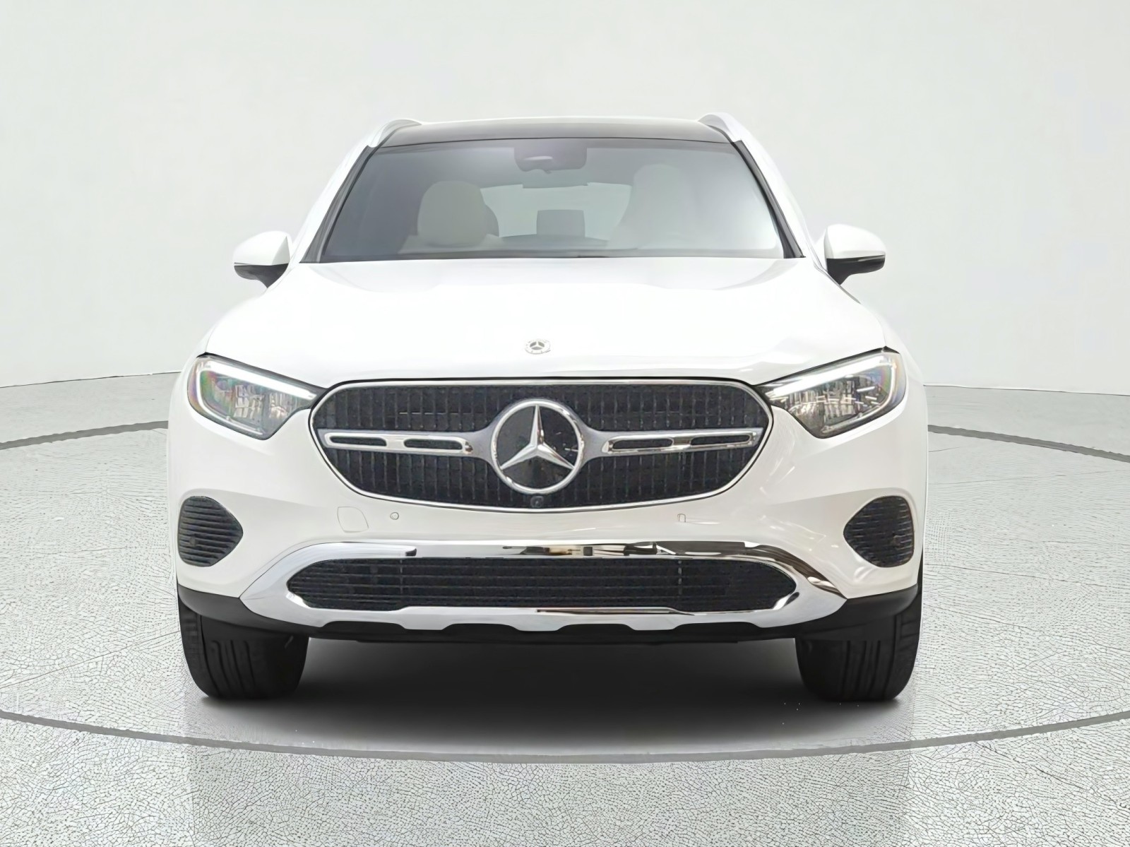New 2027 Polar White Mercedes-Benz GLC 300 SUV image 2