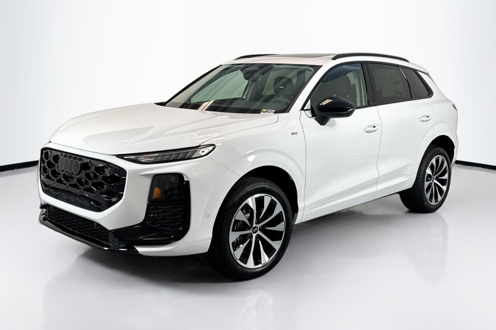 2026 Audi Q3 2026 Audi Q3 S line quattro SUV