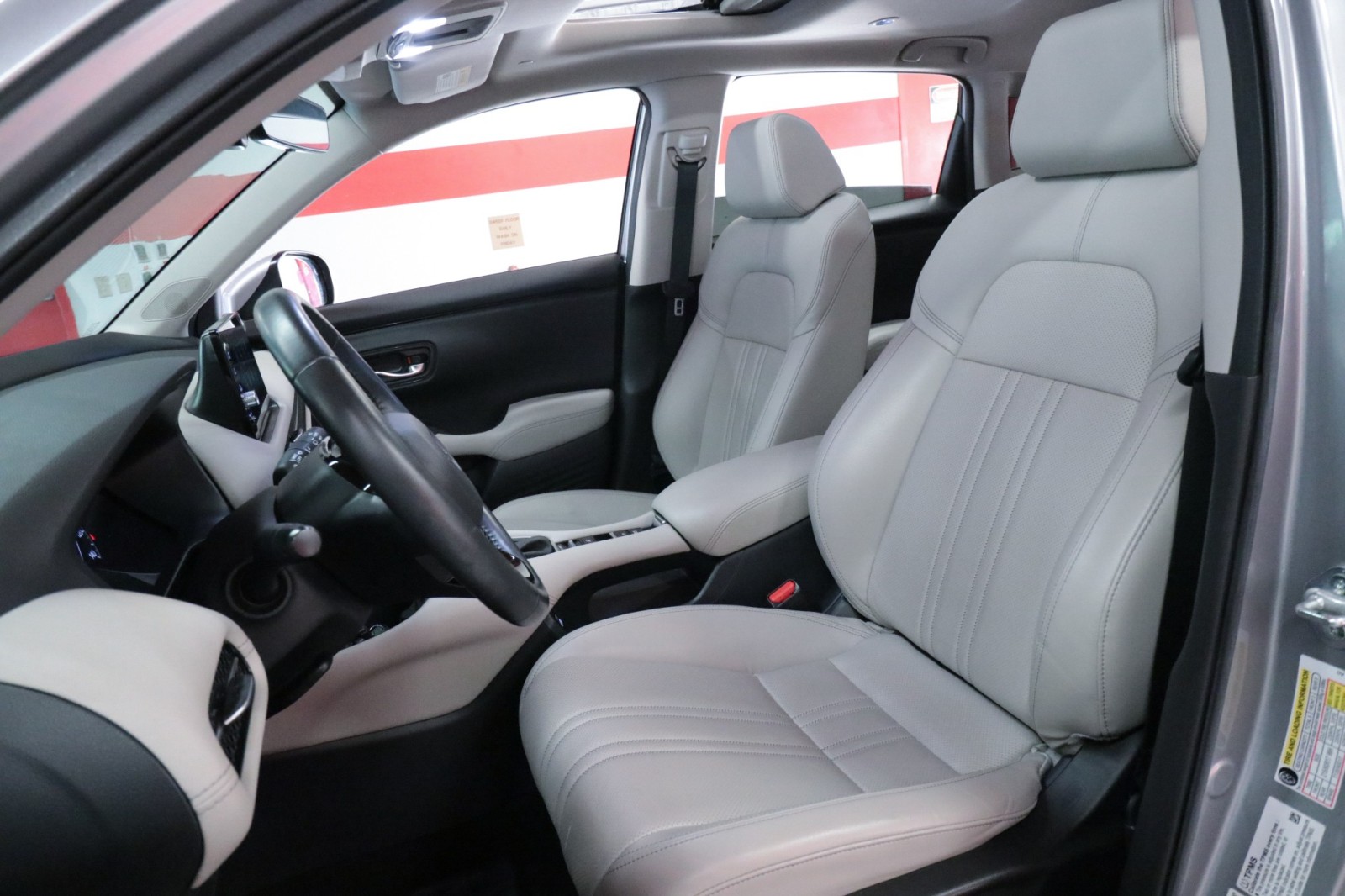 Used Car 2023 Honda Hr-v  Ex-l For Sale Under $30,000 In Austin, Texas