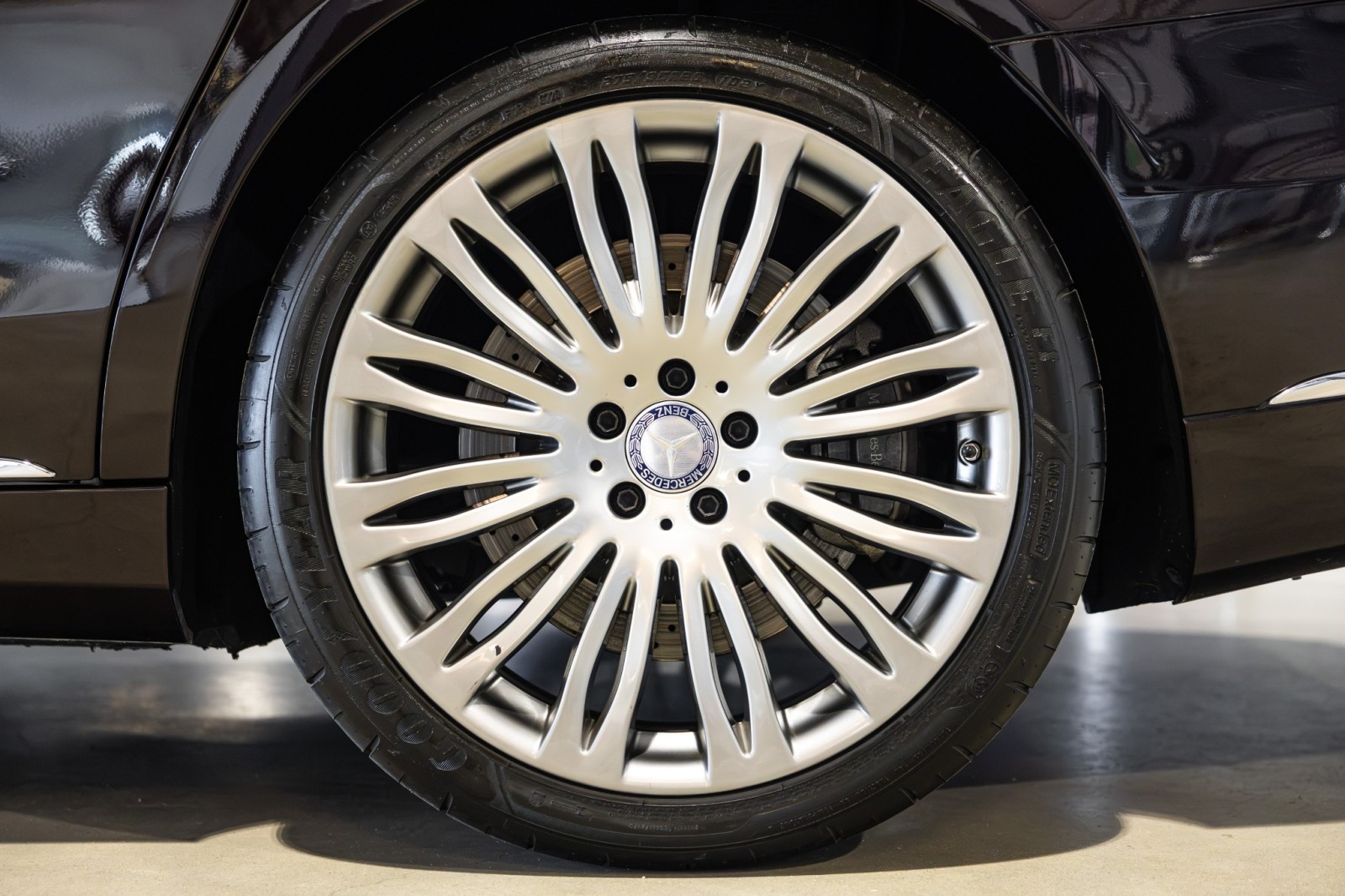 Used Car 2016 Mercedes-benz S-class  Maybach S 600 - One Owner - Ruby Black Paint - Executive Rear Seat Package Plus For Sale Under $70,000 In Boerne, Texas