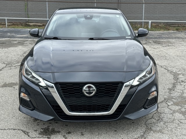 2022 Nissan Altima 2.5 SV 8