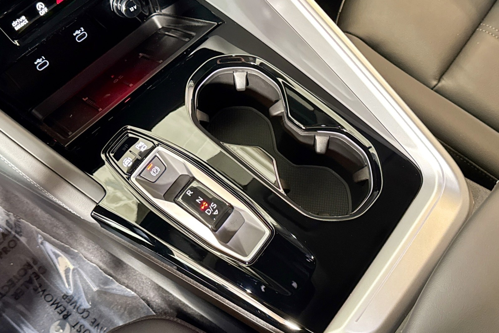 New 2025 Tambora Gray Metallic Audi Premium Plus 2.0 TFSI quattro image 14