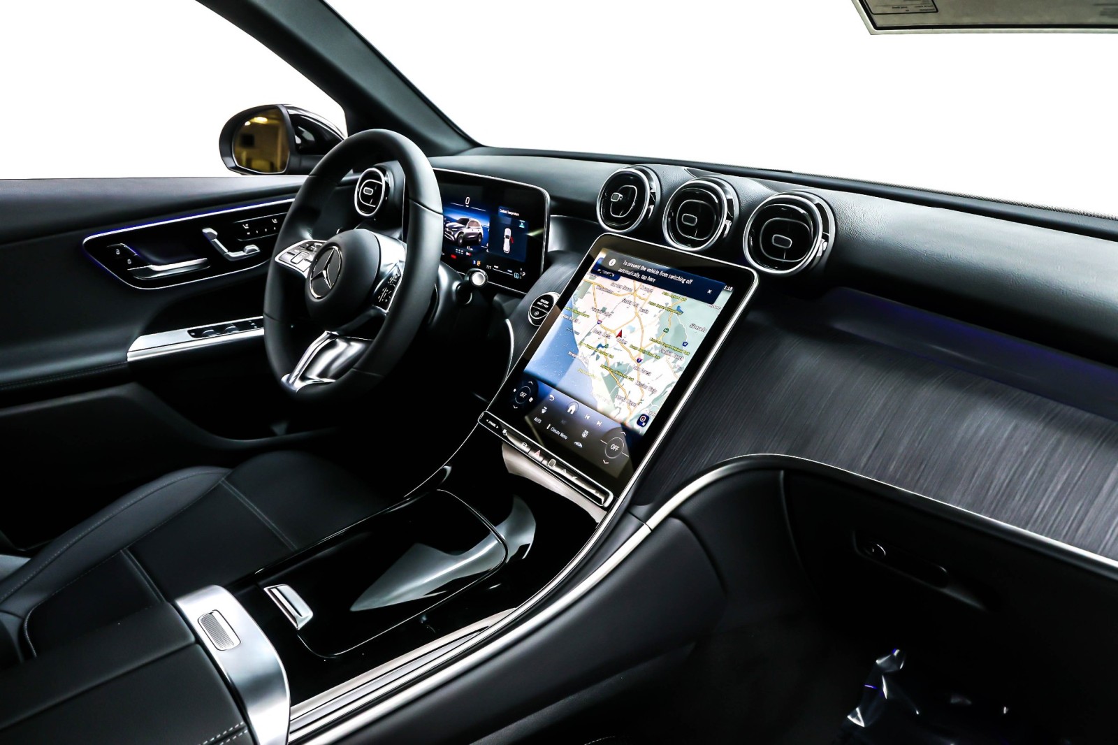 New 2026 Black Mercedes-Benz GLC 300 image 5