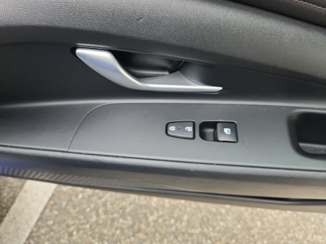 HyundaiElantra41
