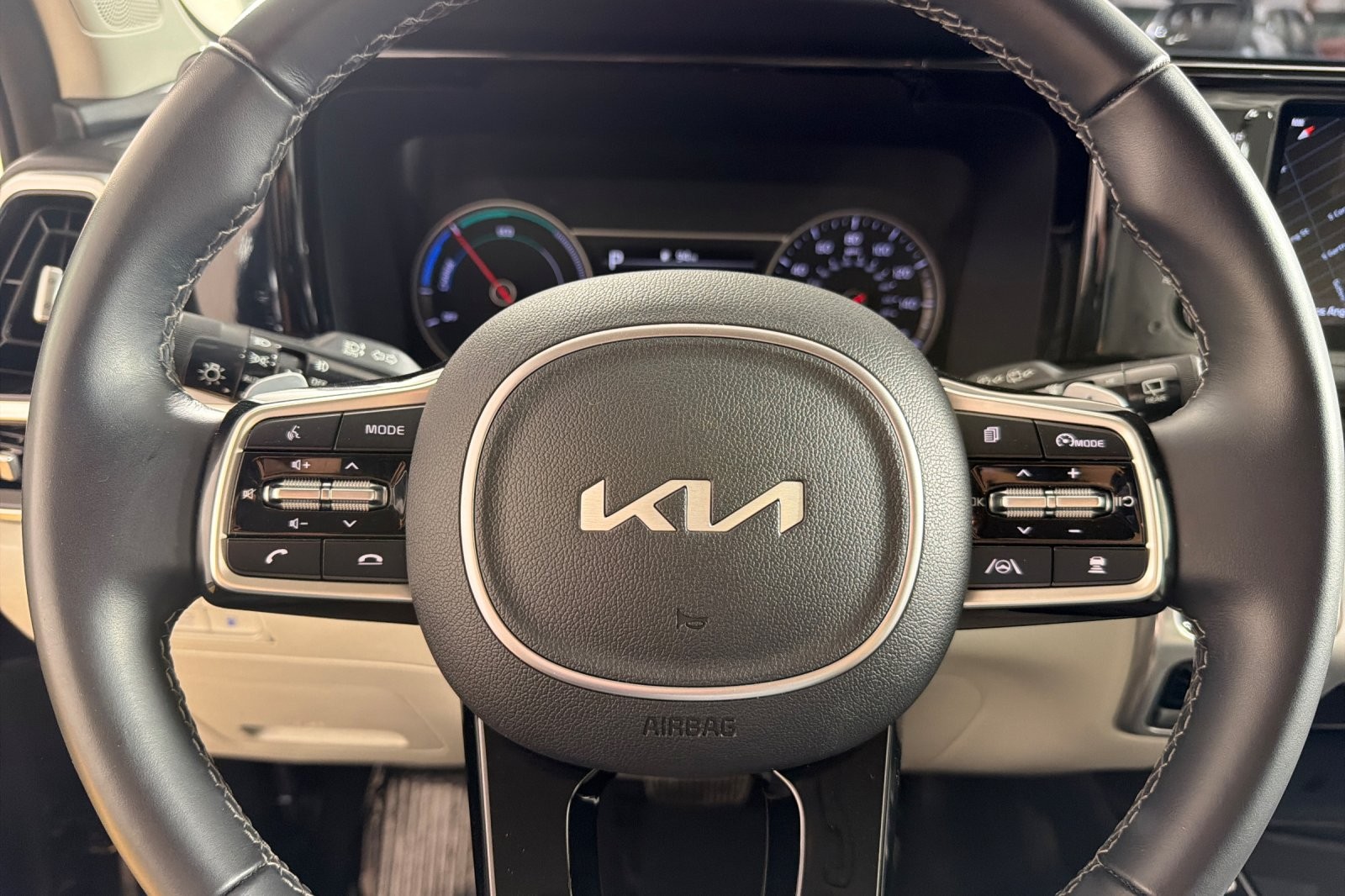 Used 2022 Gravity Blue Kia SX AWD image 23