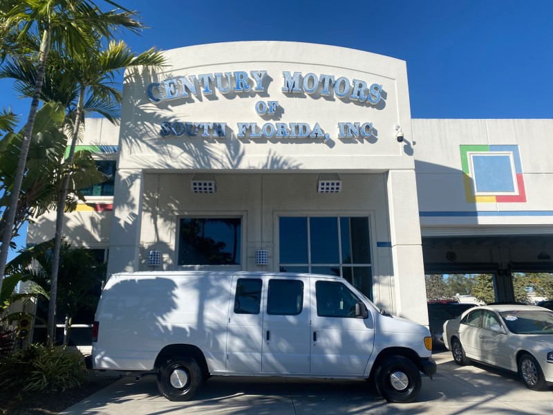 2003 Ford Econoline Cargo Van E 250 SUPER CARGO LOW MILES 67,419 in , 