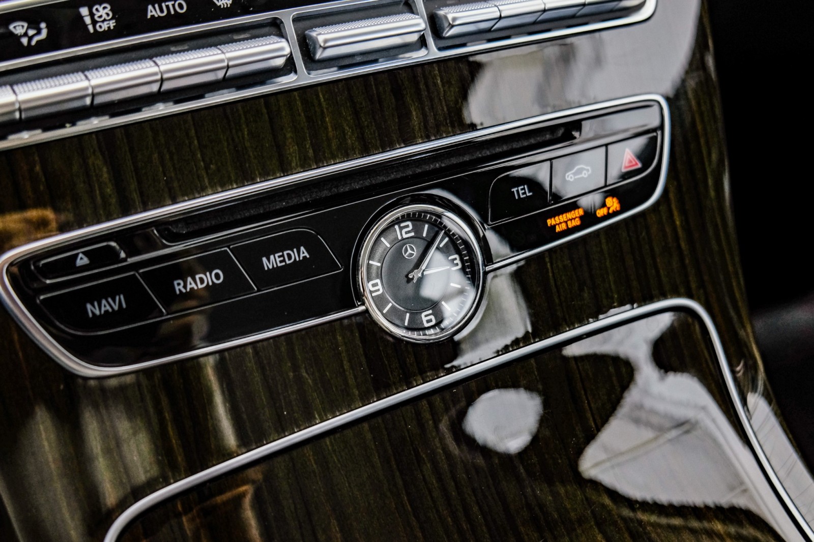 2015 Mercedes-Benz C300 SPORT BLIND SPOT ASSIST NAVIGATION LEATHER SEATS R 26