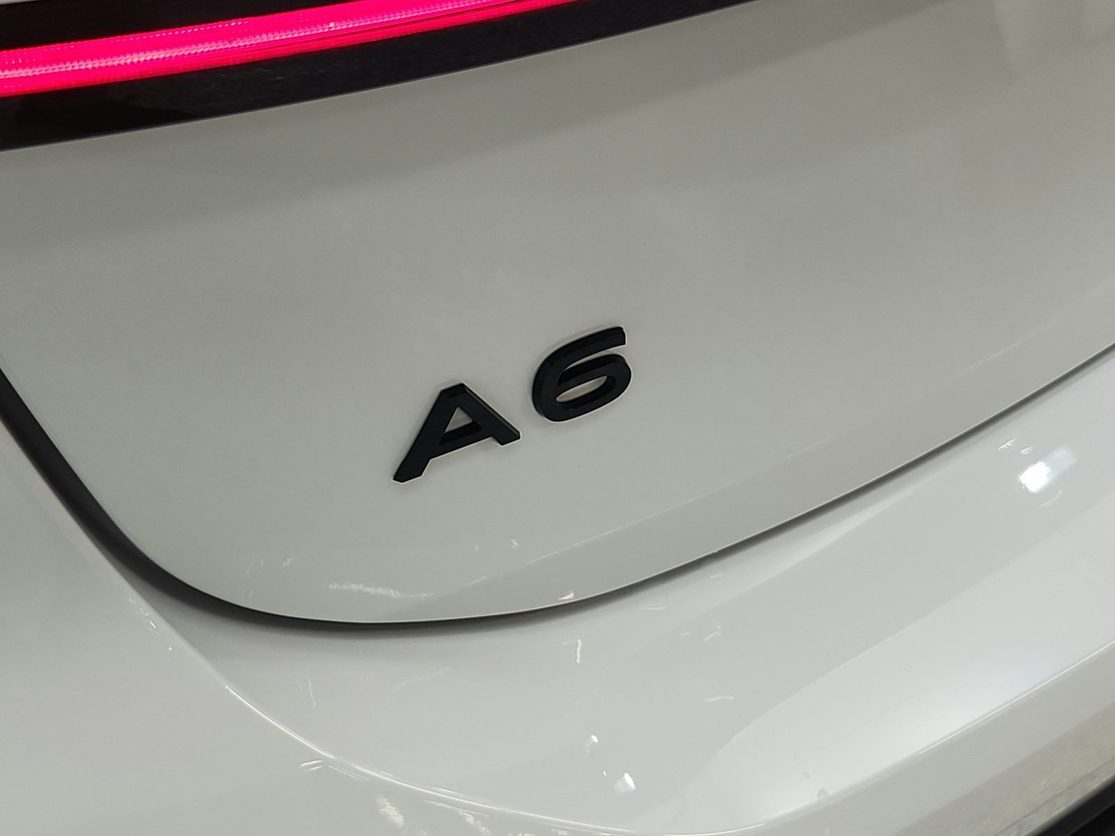 New 2026 Glacier White Metallic Audi Premium Plus quattro image 17