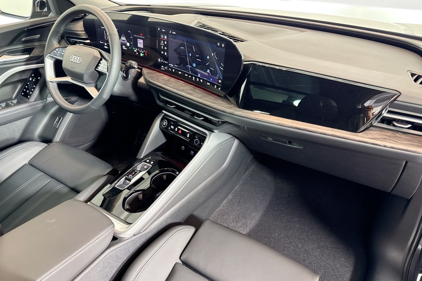 New 2025 Tambora Gray Metallic Audi Premium Plus 2.0 TFSI quattro image 26