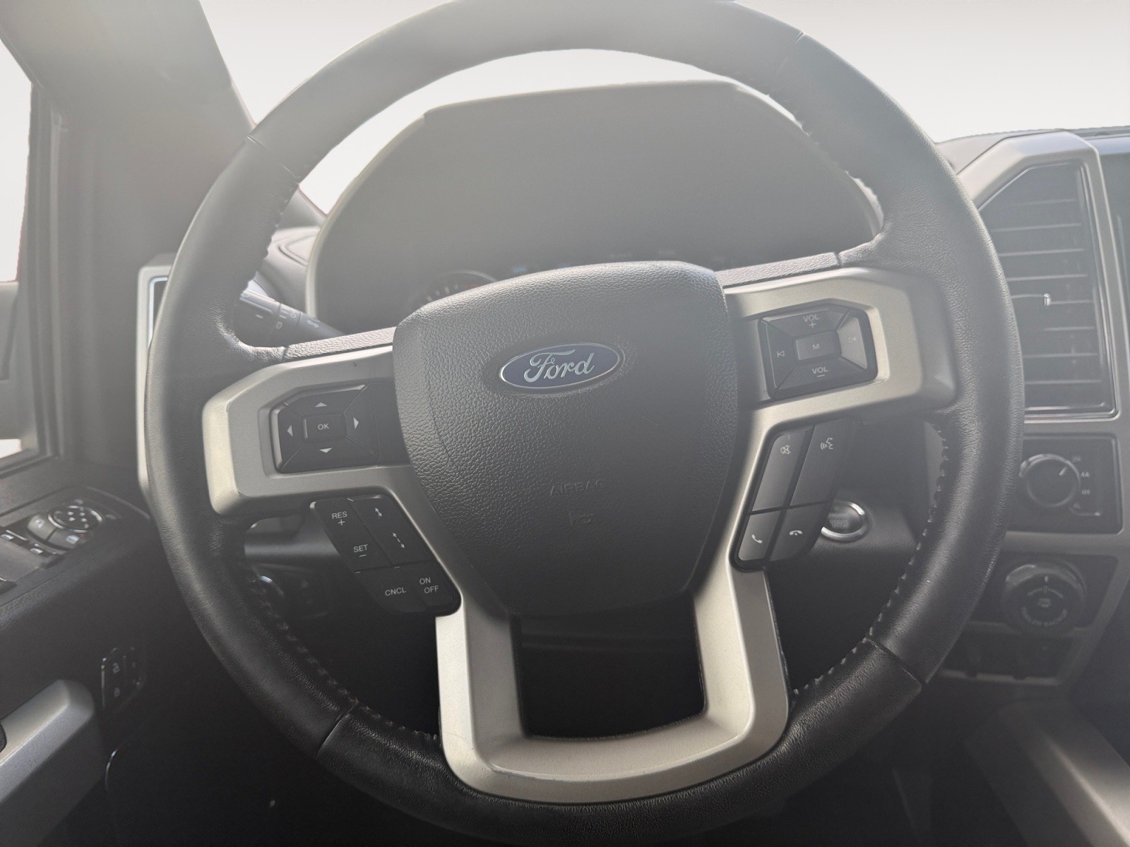 2019 Ford F150 #10