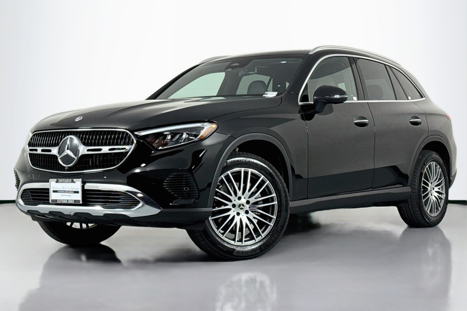 2026 Mercedes-Benz GLC GLC 300's photo