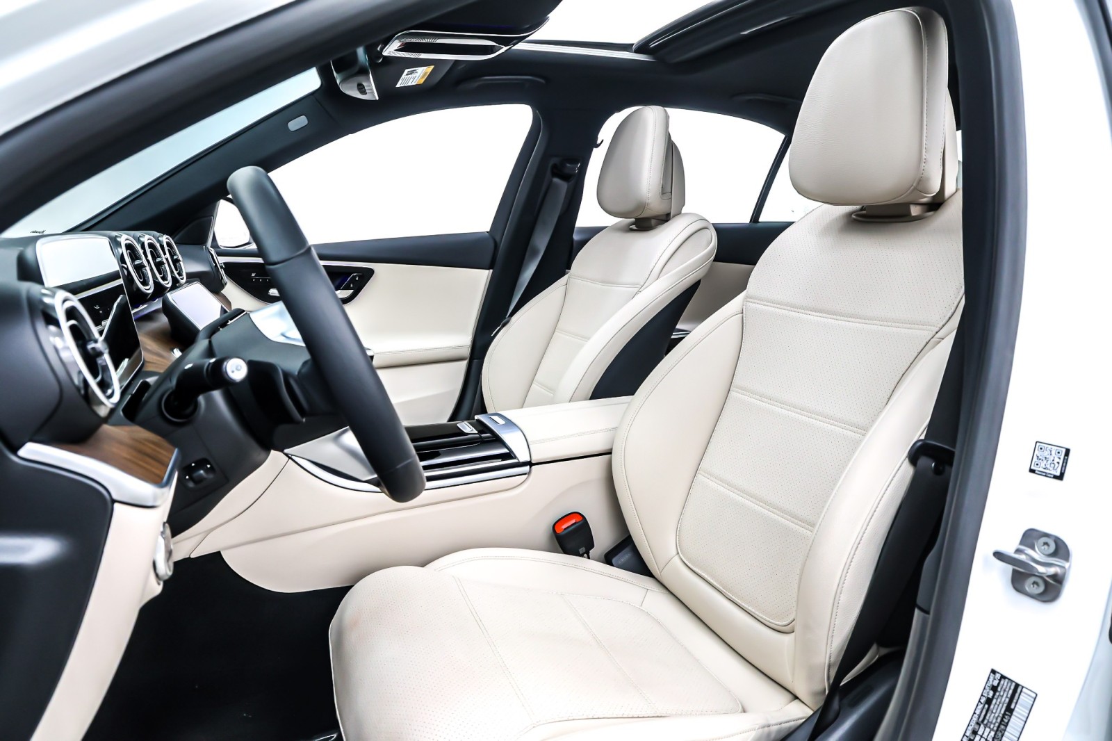 Certified Used 2025 Polar White Mercedes-Benz C 300 Sedan image 19