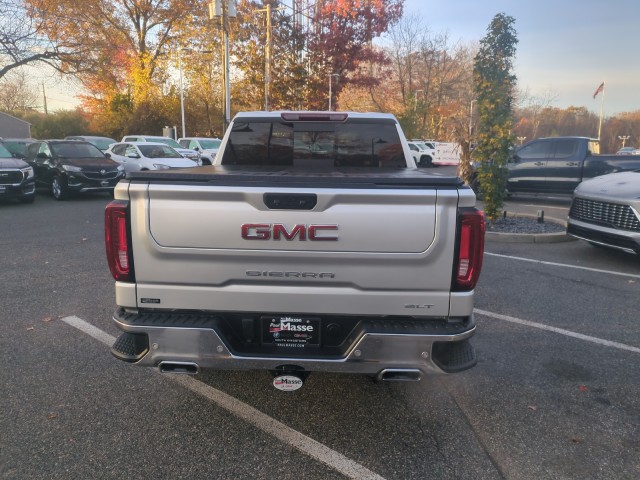 2022 GMC Sierra 1500 SLT 8