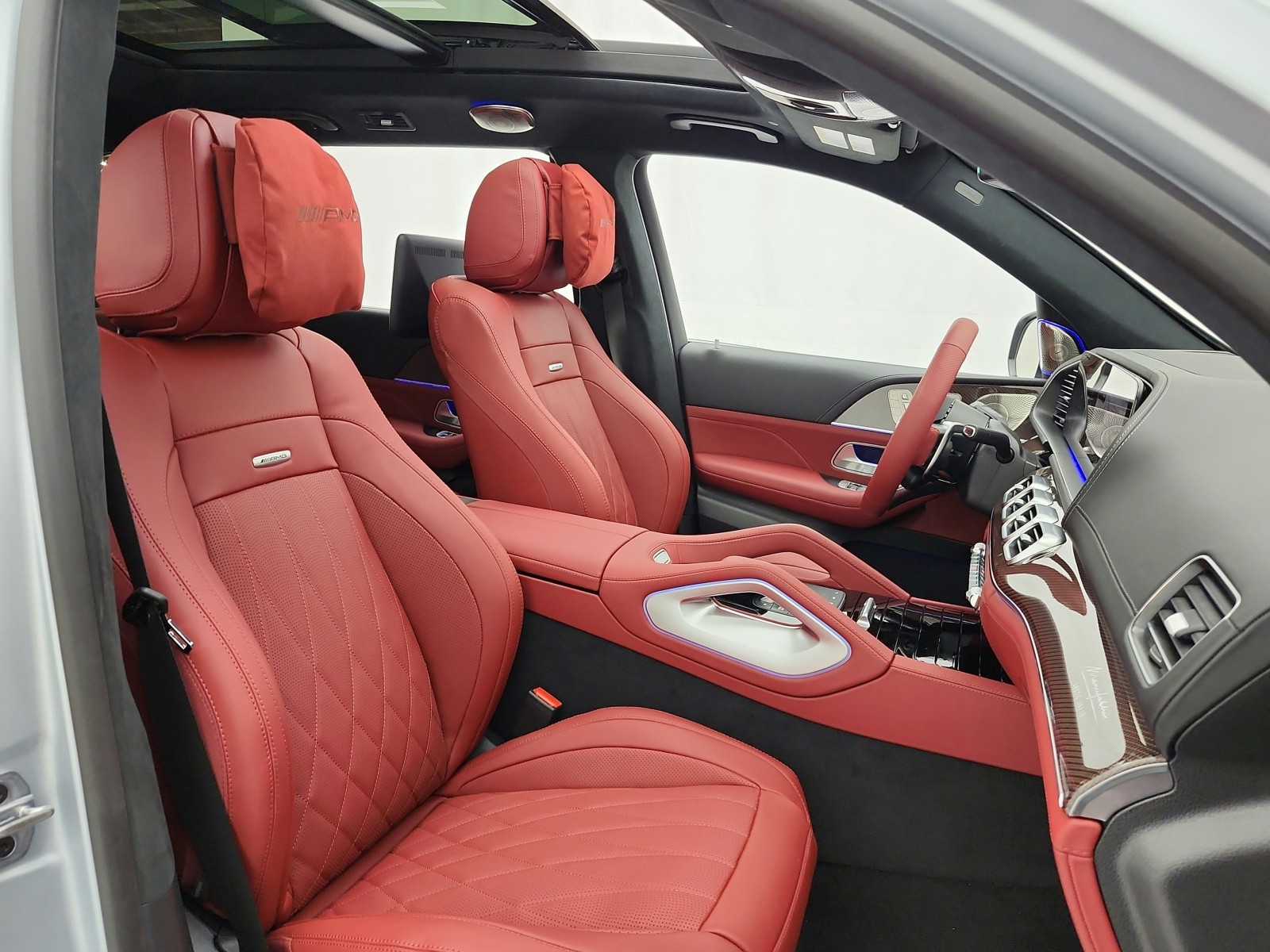 New 2026 MANUFAKTUR SIGNATURE Mercedes-Benz AMG® GLS 63 image 23