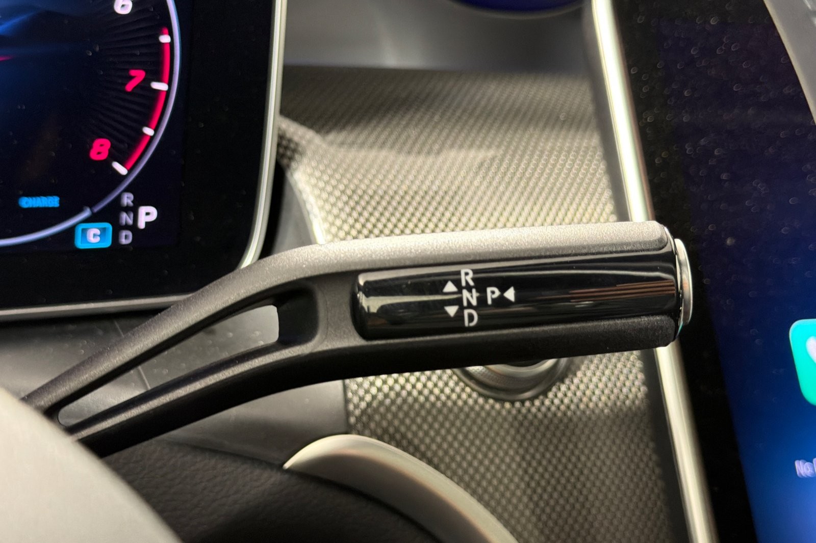 Used 2025 Black Mercedes-Benz GLC 300 SUV image 20