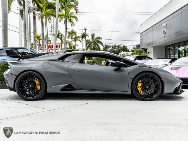 2024 Lamborghini Huracan STO  in , 