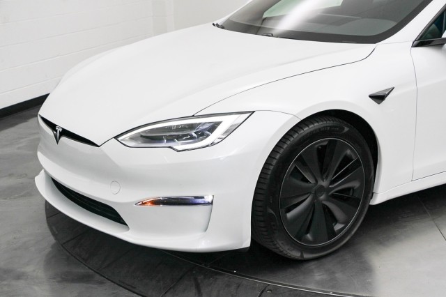 2021 Tesla Model S Long Range 9