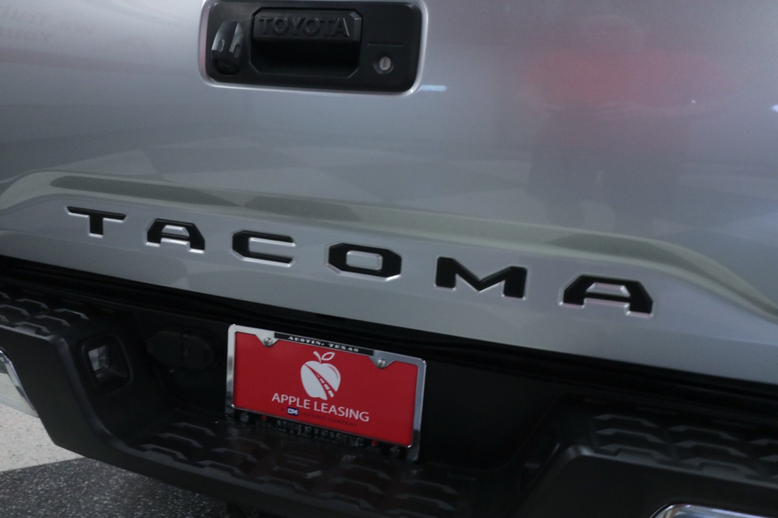 Used Car 2022 Toyota Tacoma 2wd  Sr5 For Sale Under $30,000 In Austin, Texas