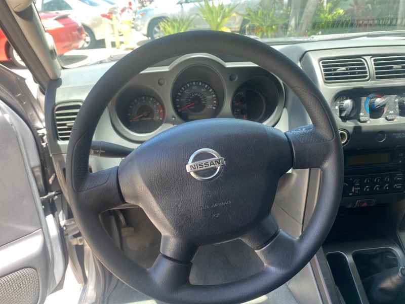 2002 Nissan Frontier 2WD XE XCAB 5 SPD AC 4 CYL in ,