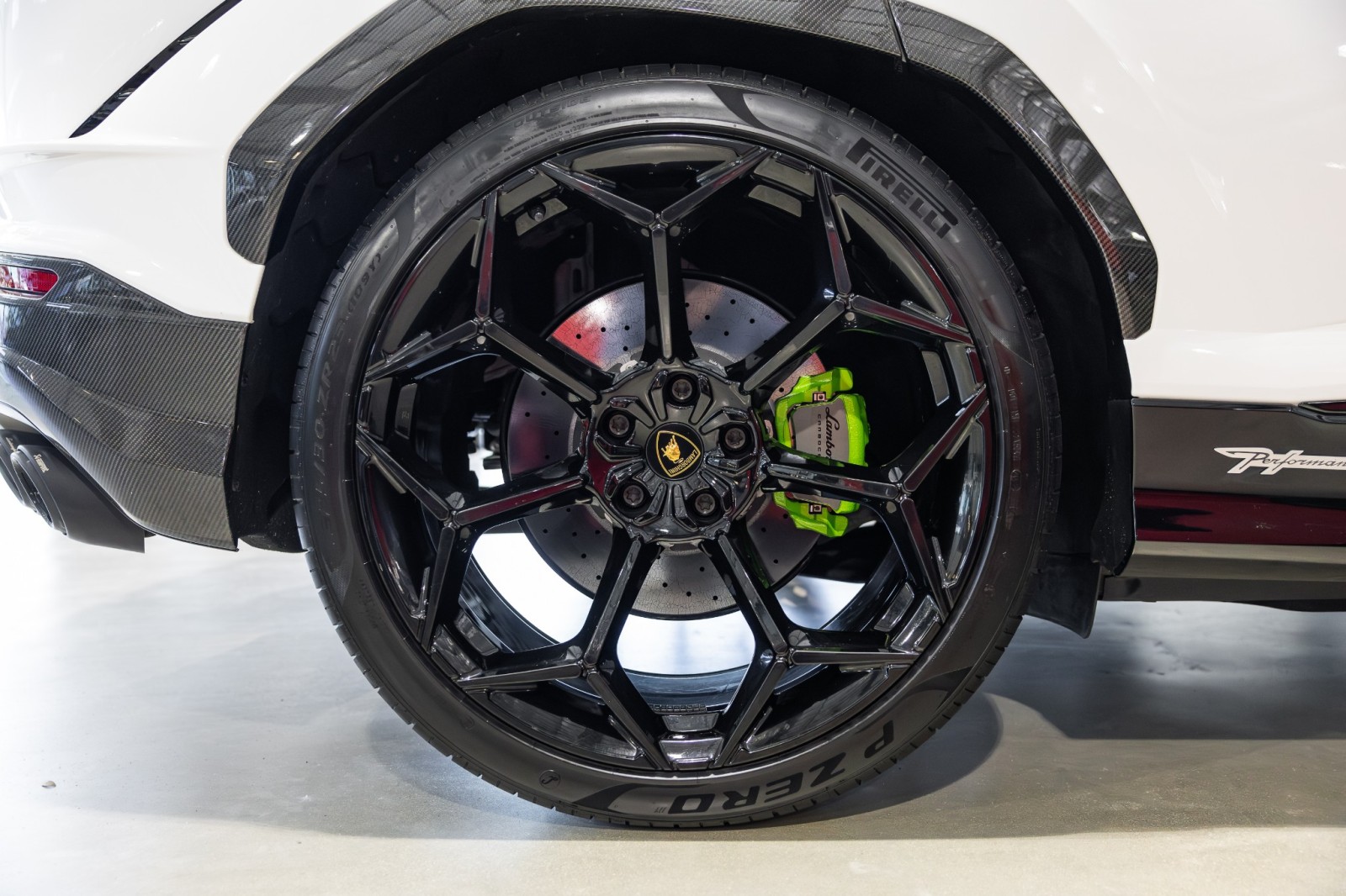 Used Car 2024 Lamborghini Urus  Performante For Sale Under $310,000 In Boerne, Texas