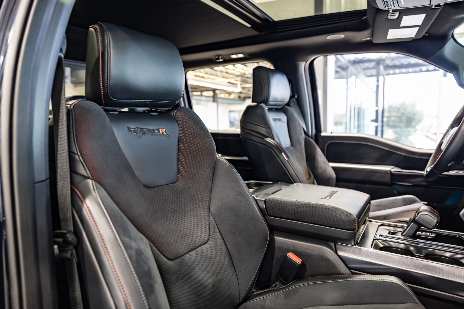 Used Car 2025 Ford F-150  Raptor For Sale Under $140,000 In Boerne, Texas