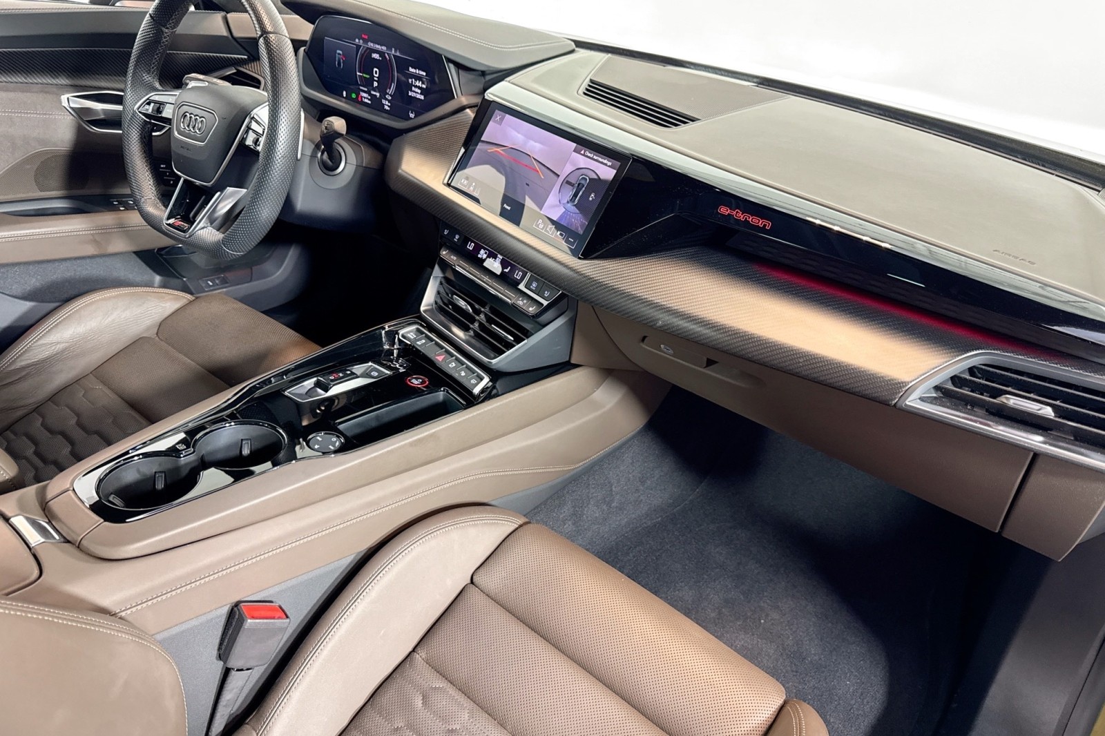 Used 2024 Tactical Green Metallic Audi  image 27