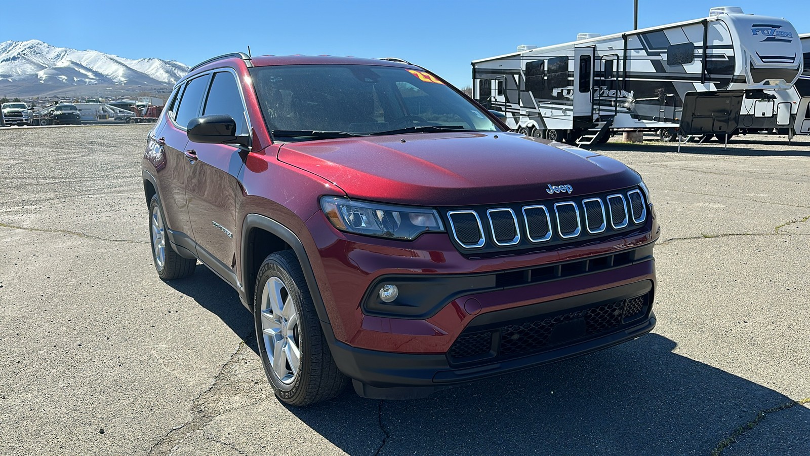 2022 Jeep Compass Altitude 1