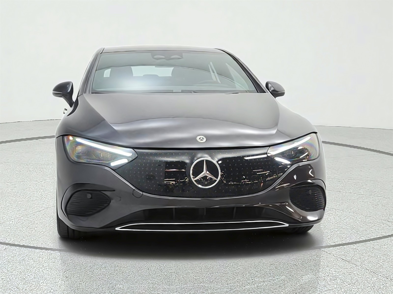 Certified Used 2024 Graphite Grey Metallic Mercedes-Benz EQE 350 4MATIC® Sedan image 2