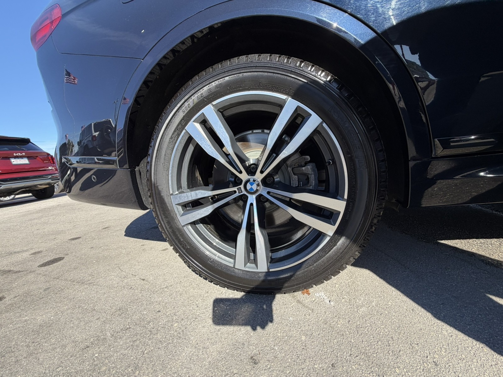 2019 BMW X7 - $26,477