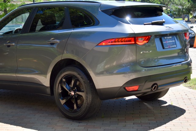 2018 Jaguar F-PACE Navi Pano Roof Leather Meridian Sound Rear Camera Heated Front Seats MSRP $47,850 9