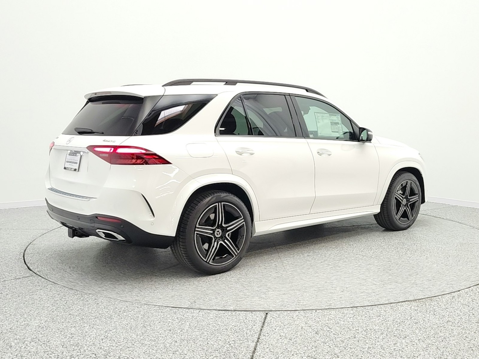 New 2026 Polar White Mercedes-Benz GLE 450 image 5