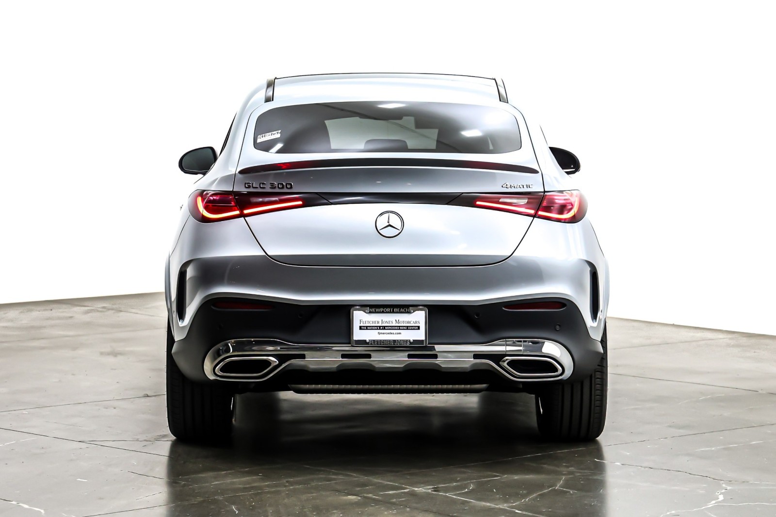 New 2026 Cirrus Silver Metallic Mercedes-Benz GLC 300 image 3