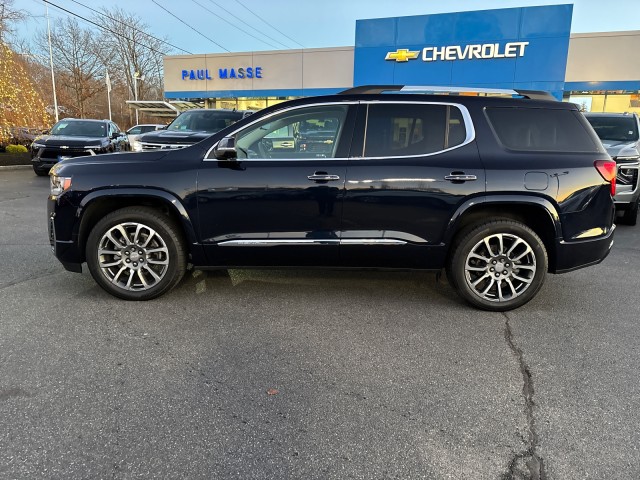 2022 GMC Acadia Denali 4