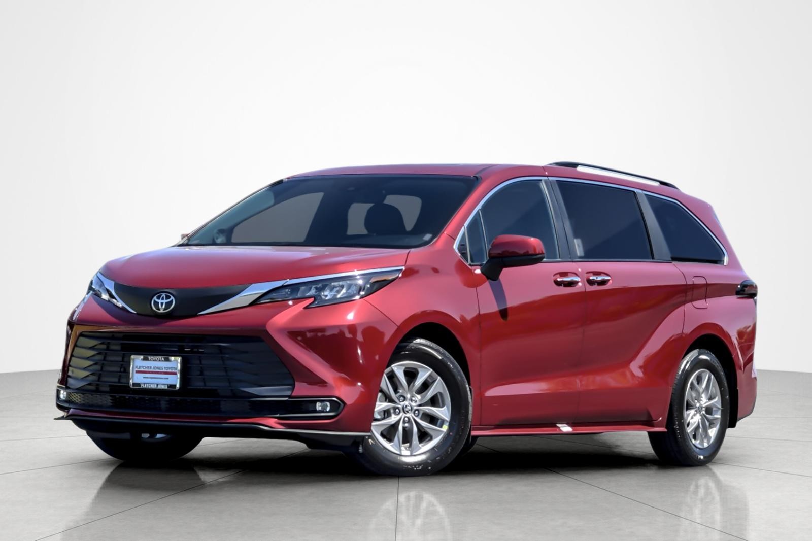 2026 Toyota Sienna 2026 Toyota Sienna XLE Minivan/Van