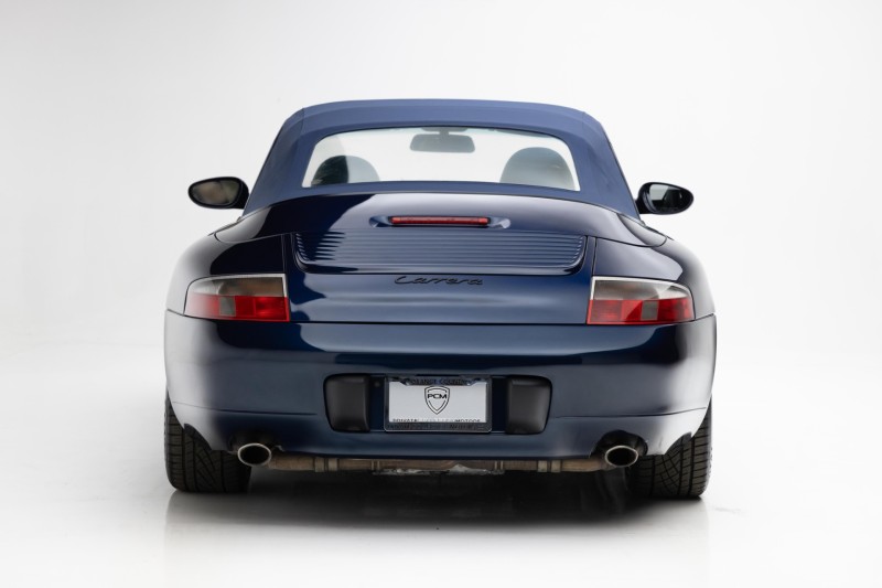 2000 Porsche 911 Carrera Carrera in , 