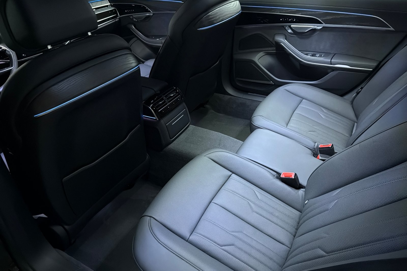 New 2026 Mythos Black Metallic Audi L quattro *Ltd Avail* image 11