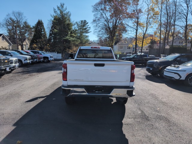 2025 Chevrolet Silverado 2500HD LT 9