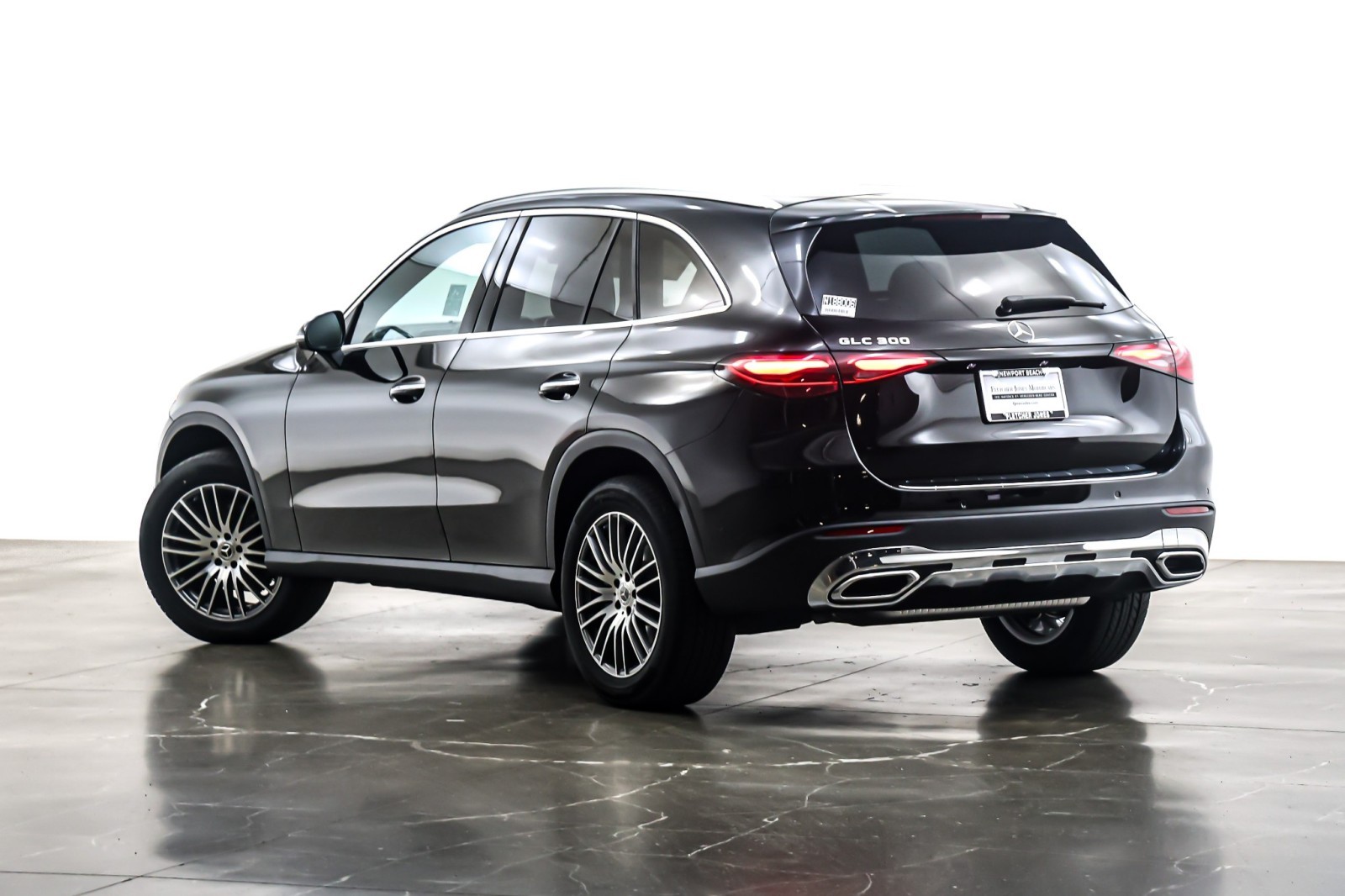 New 2026 Black Mercedes-Benz GLC 300 image 12