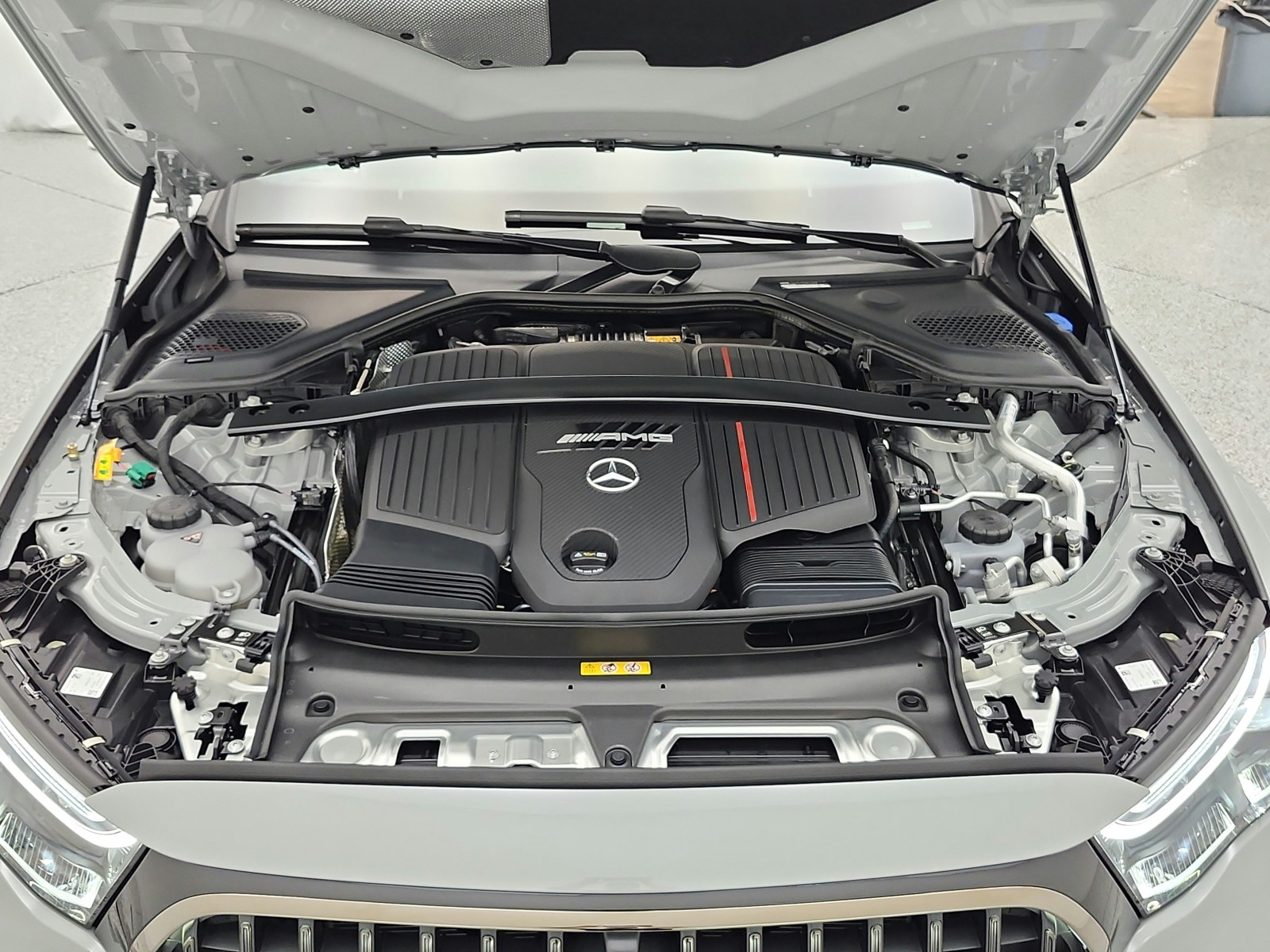 New 2026 MANUFAKTUR Alpine Grey Mercedes-Benz AMG® E53ES4 Wagon image 14