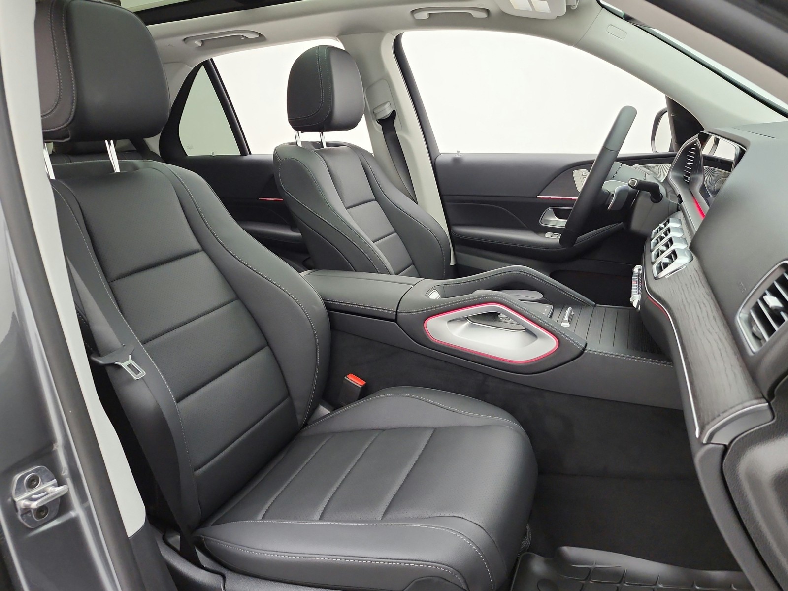 New 2026 Selenite Grey Metallic Mercedes-Benz GLE 350 4MATIC® SUV image 14