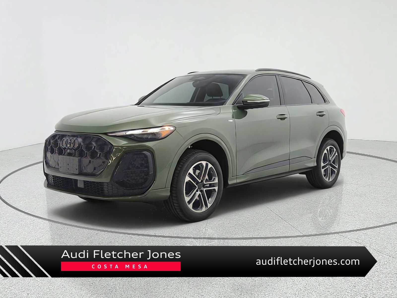 District Green Metallic 2026 Audi Q5 SUV / Crossover All-Wheel Drive Automatic