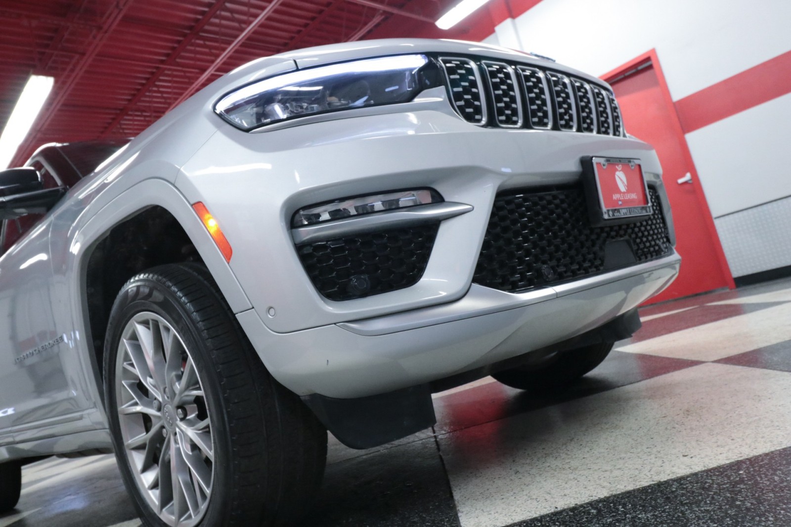 Used Car 2022 Jeep Grand Cherokee 4xe  Summit For Sale Under $40,000 In Austin, Texas