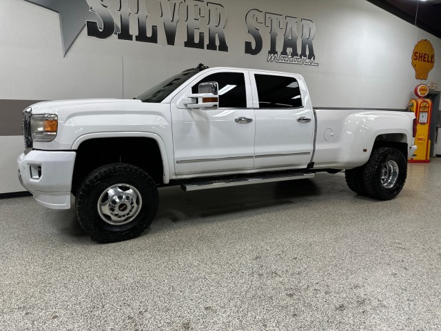 2016 GMC Sierra 3500HD Denali DRW 4WD Duramax in , 